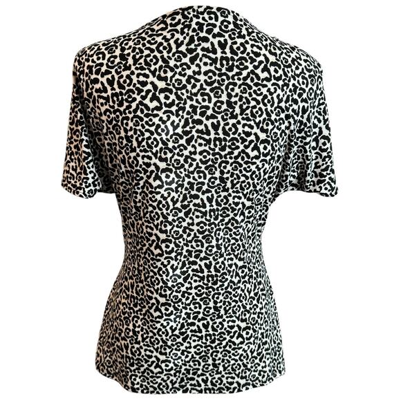 WHITE HOUSE BLACK MARKET Top Womens M Leopard Print Ruffle Knit Animal Boho - Picture 3 of 8